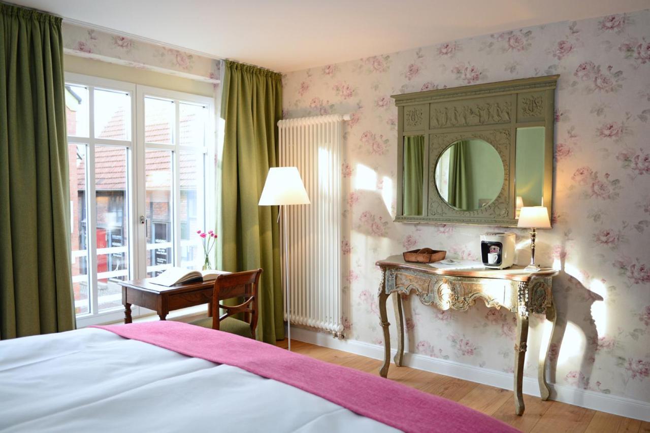 Hotel No. 11 Людингхаузен Екстериор снимка